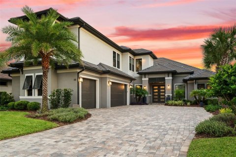 Casa en venta en Palm Coast, Florida, 4 dormitorios, 333.52 m2 № 1917831 - foto 1