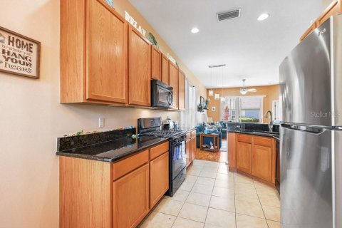 House in Wesley Chapel, Florida 2 bedrooms, 135.17 sq.m. № 1527760 - photo 6