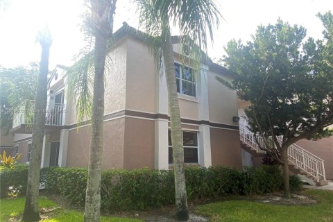 Condominio en alquiler en Pembroke Pines, Florida, 1 dormitorio, 78.32 m2 № 1965518 - foto 21
