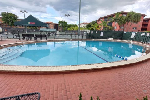 Copropriété à louer à Fort Lauderdale, Floride: 2 chambres, 98.1 m2 № 2056751 - photo 9