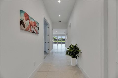 Villa ou maison à louer à Wimauma, Floride: 3 chambres, 180.97 m2 № 1806553 - photo 11