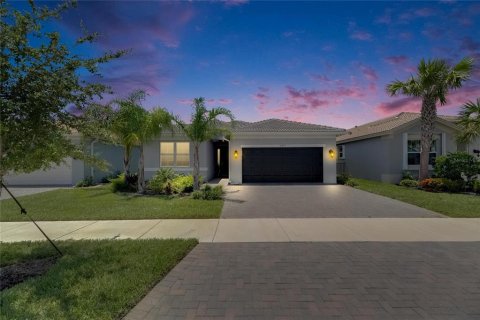 Villa ou maison à louer à Wimauma, Floride: 3 chambres, 180.97 m2 № 1806553 - photo 5