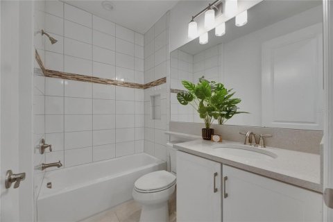 Villa ou maison à louer à Wimauma, Floride: 3 chambres, 180.97 m2 № 1806553 - photo 24