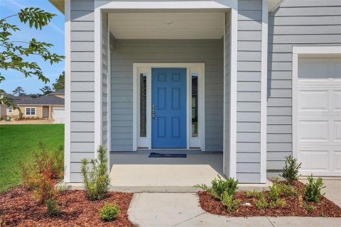 House in Green Cove Springs, Florida 4 bedrooms, 232.26 sq.m. № 2237142 - photo 2