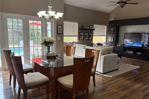 Casa en venta en Davie, Florida, 3 dormitorios, 180.51 m2 № 2085022 - foto 4