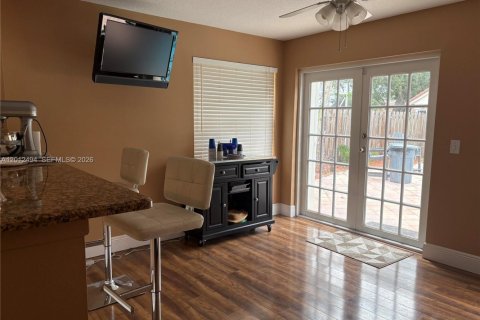 Casa en venta en Davie, Florida, 3 dormitorios, 180.51 m2 № 2085022 - foto 3
