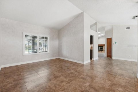 Casa en venta en Orlando, Florida, 4 dormitorios, 187.38 m2 № 2200158 - foto 5