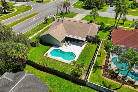 Casa en venta en Orlando, Florida, 4 dormitorios, 187.38 m2 № 2200158 - foto 7