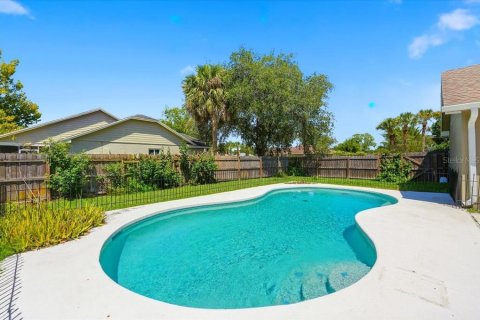 Casa en venta en Orlando, Florida, 4 dormitorios, 187.38 m2 № 2200158 - foto 23