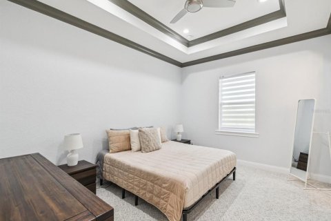 House in New Port Richey, Florida 4 bedrooms, 246.93 sq.m. № 1831701 - photo 27