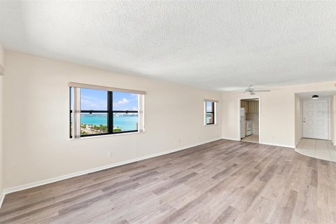 Copropriété à louer à Clearwater, Floride: 2 chambres, 103.21 m2 № 2325159 - photo 11