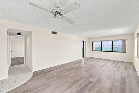 Copropriété à louer à Clearwater, Floride: 2 chambres, 103.21 m2 № 2325159 - photo 9