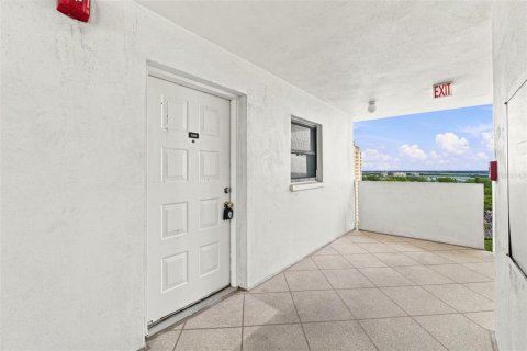Copropriété à louer à Clearwater, Floride: 2 chambres, 103.21 m2 № 2325159 - photo 24