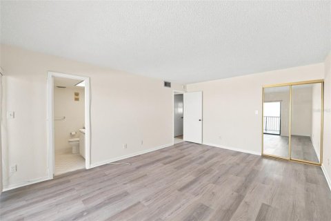 Copropriété à louer à Clearwater, Floride: 2 chambres, 103.21 m2 № 2325159 - photo 20
