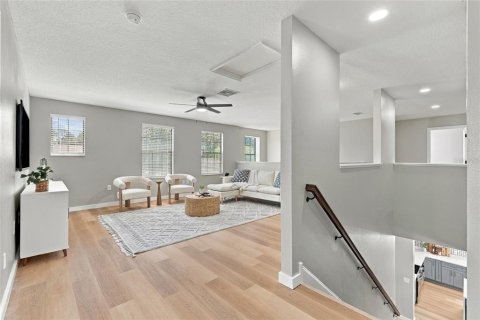 House in Brandon, Florida 4 bedrooms, 288.09 sq.m. № 2429243 - photo 24