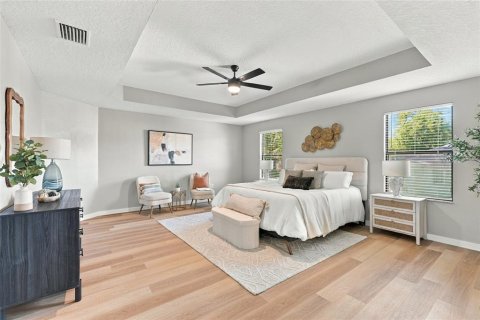 House in Brandon, Florida 4 bedrooms, 288.09 sq.m. № 2429243 - photo 28