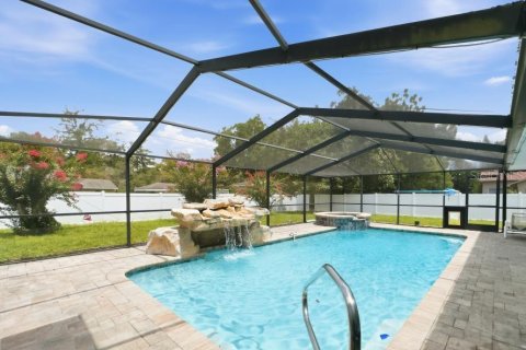 Villa ou maison à vendre à Masaryktown, Floride: 4 chambres, 265.51 m2 № 2238590 - photo 29