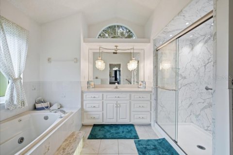 Villa ou maison à vendre à Masaryktown, Floride: 4 chambres, 265.51 m2 № 2238590 - photo 17