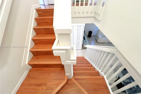 Купить таунхаус в Хомстед, Флорида 3 спальни, 141.03м2, № 1996673 - фото 12