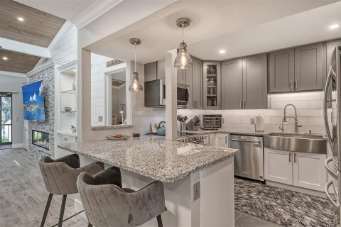 Condominio en alquiler en Sarasota, Florida, 3 dormitorios, 122.63 m2 № 844835 - foto 11