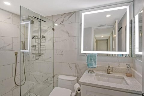 Copropriété à louer à Sarasota, Floride: 3 chambres, 122.63 m2 № 844835 - photo 23
