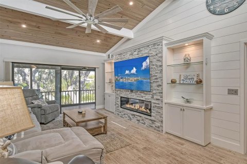 Condominio en alquiler en Sarasota, Florida, 3 dormitorios, 122.63 m2 № 844835 - foto 4