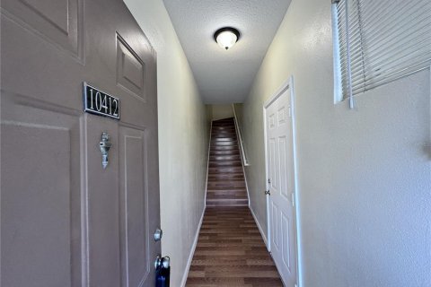 Adosado en alquiler en Tampa, Florida, 1 dormitorio, 88.35 m2 № 1904413 - foto 2