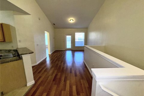 Adosado en alquiler en Tampa, Florida, 1 dormitorio, 88.35 m2 № 1904413 - foto 3