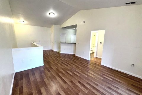 Adosado en alquiler en Tampa, Florida, 1 dormitorio, 88.35 m2 № 1904413 - foto 4