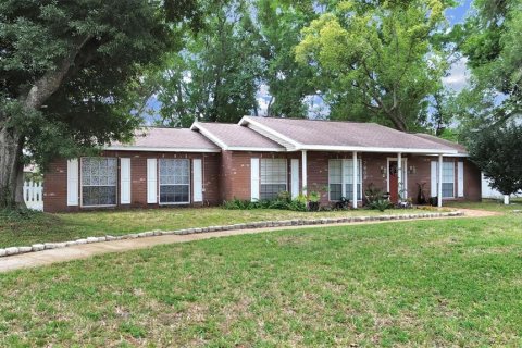 Casa en Tampa, Florida 4 dormitorios, 169.27 m2 № 2139381