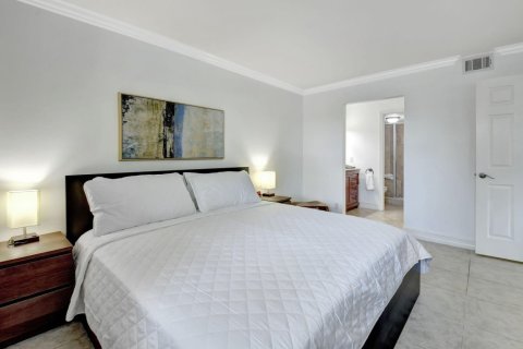 Condominio en alquiler en Delray Beach, Florida, 2 dormitorios, 119.84 m2 № 1151458 - foto 1