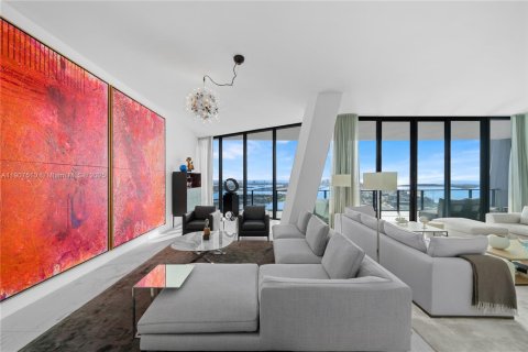 Купить кондоминиум в Майами, Флорида 4 спальни, 452.99м2, № 2088580 - фото 14