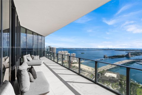 Купить кондоминиум в Майами, Флорида 4 спальни, 452.99м2, № 2088580 - фото 26