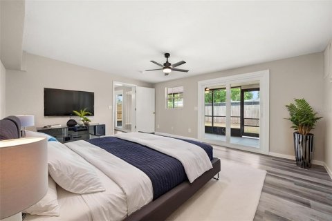 House in Sarasota, Florida 3 bedrooms, 158.96 sq.m. № 2167420 - photo 24