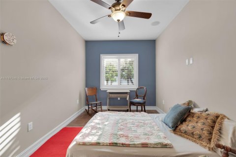 House in Key Largo, Florida 3 bedrooms, 143.07 sq.m. № 1731769 - photo 29