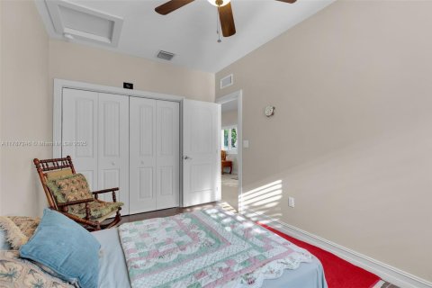 House in Key Largo, Florida 3 bedrooms, 143.07 sq.m. № 1731769 - photo 28