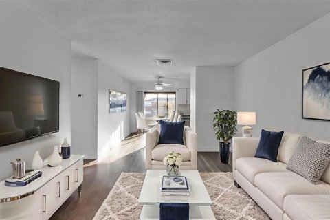 Купить кондоминиум в Лейкленд, Флорида 8 комнат, 77.2м2, № 2102220 - фото 18