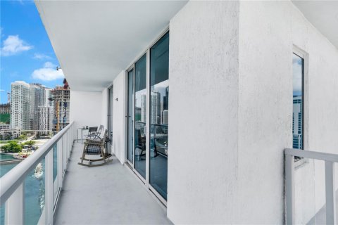Copropriété à vendre à Miami, Floride: 2 chambres, 121.7 m2 № 1888300 - photo 21