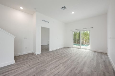Townhouse in Davenport, Florida 5 bedrooms, 190.26 sq.m. № 1771136 - photo 26