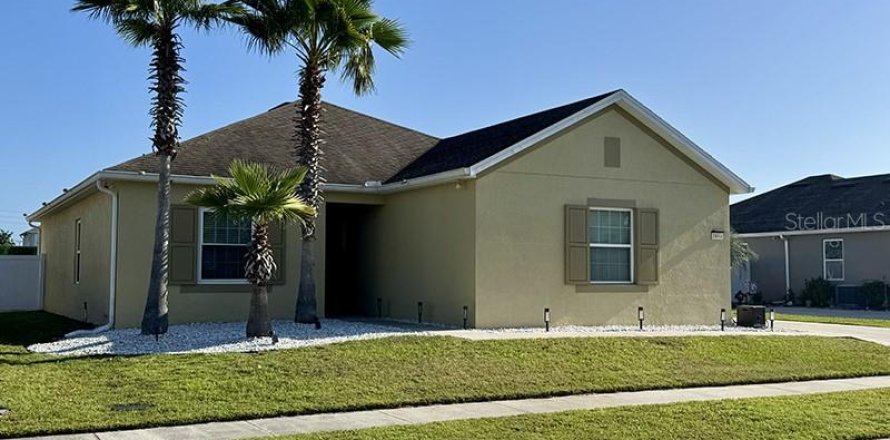 Villa ou maison à Kissimmee, Floride 3 chambres, 149.29 m2 № 1806589