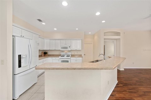 Casa en venta en The Villages, Florida, 3 dormitorios, 158.03 m2 № 1914434 - foto 6
