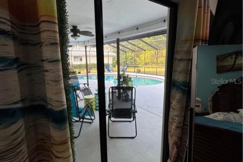 Casa en alquiler en Spring Hill, Florida, 3 dormitorios, 174.75 m2 № 1784571 - foto 9