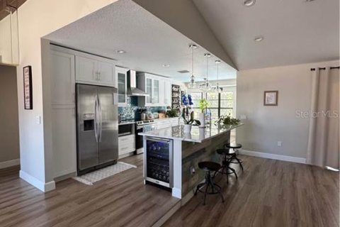 Casa en alquiler en Spring Hill, Florida, 3 dormitorios, 174.75 m2 № 1784571 - foto 3