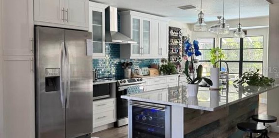 Casa en Spring Hill, Florida 3 dormitorios, 174.75 m2 № 1784571