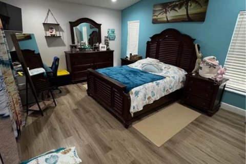 Casa en alquiler en Spring Hill, Florida, 3 dormitorios, 174.75 m2 № 1784571 - foto 11