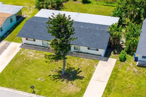 Propiedad comercial en venta en Venice, Florida, 4 dormitorios, 145.48 m2 № 1856533 - foto 18