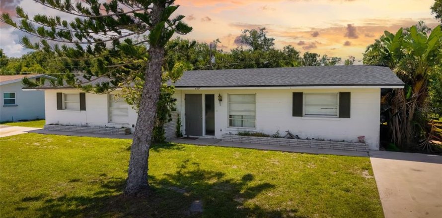 Propiedad comercial en Venice, Florida 4 dormitorios, 145.48 m2 № 1856533