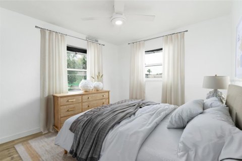 House in Ormond Beach, Florida 2 bedrooms, 110 sq.m. № 1769119 - photo 6