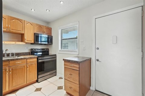 Купить кондоминиум в Дейтона-Бич, Флорида 3 комнаты, 84.54м2, № 1824999 - фото 3