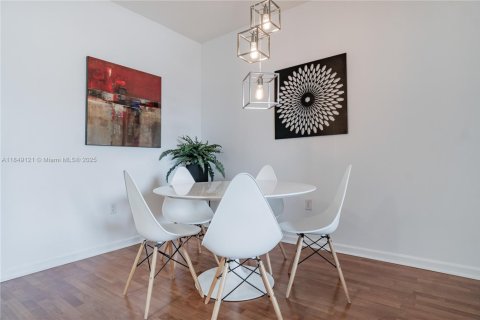 Купить кондоминиум в Авентура, Флорида 2 спальни, 98.94м2, № 1857314 - фото 8